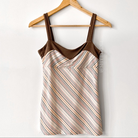 Retro Camisole Top in Zig Zag Dot Print - Picture 2 of 14